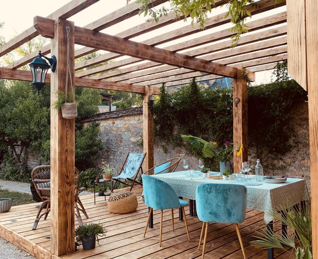 Pool House-L'Hirondelle De Sermizelles- Grand Jardin, Calme Et Nature Aux Portes Du Morvan Екстер'єр фото